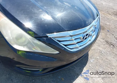 2013 Hyundai Sonata Limited z USA, uszkodzony, nr VIN 5NPEC4AC5DH775920